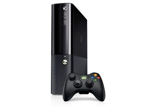 XBOX 360 E 250GB